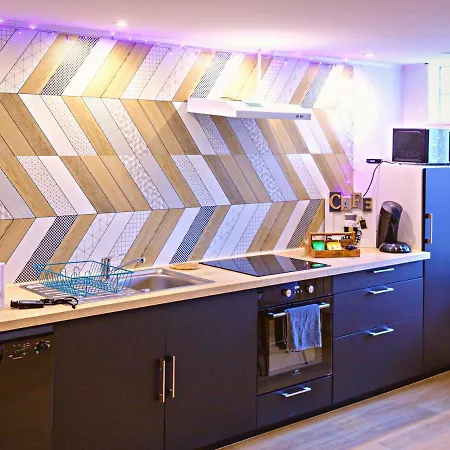 Apartment Le Concorde-wifi-clim-parking-3etoiles-ockeys *