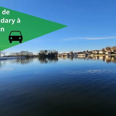 Le Concorde-wifi-clim-parking-3étoiles-ockeys